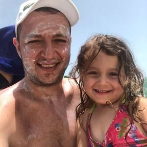 Meet your Posher, Patrick